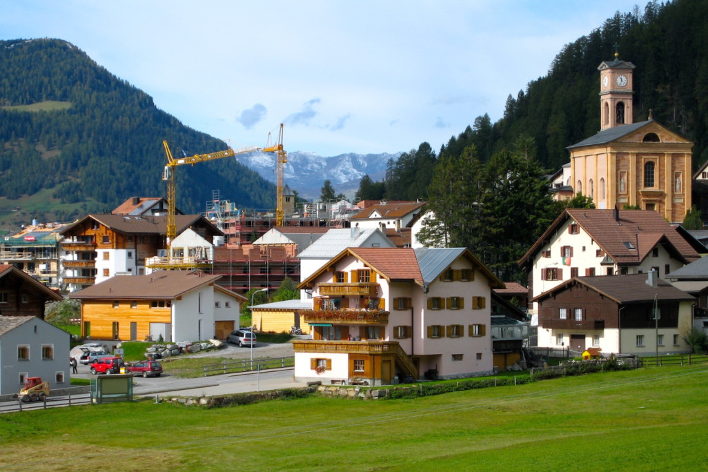 Lantsch/Lenz, Ortsplanungsrevision